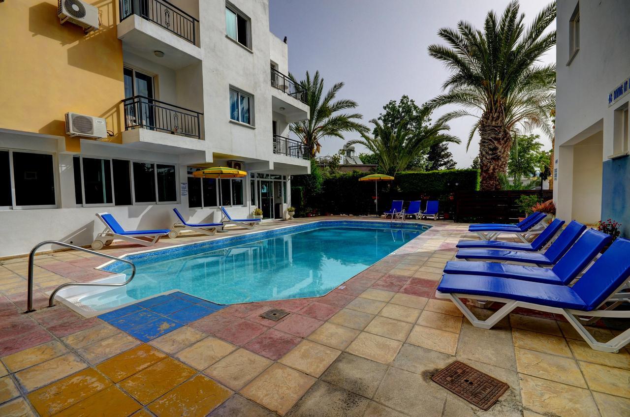 Renos Tourist Apartments