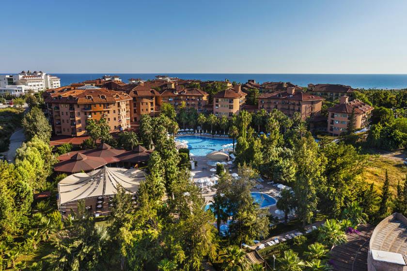 Otium Family Stone Palace