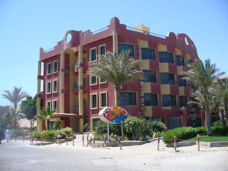 Sun & Sea Hotel