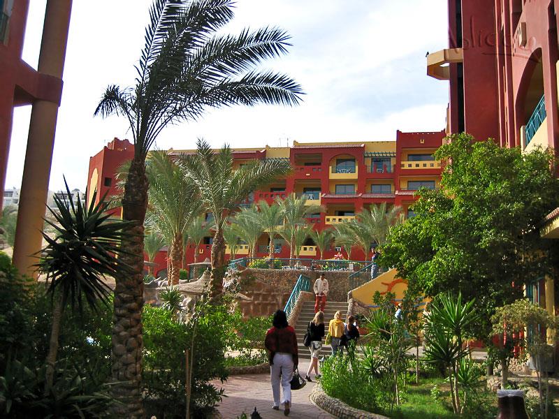 Sun & Sea Hotel