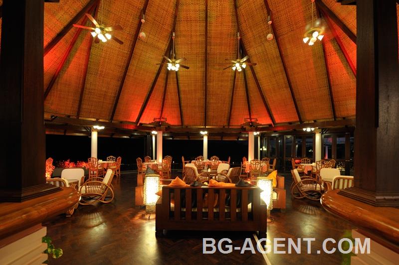 Sun Island Resort & Spa