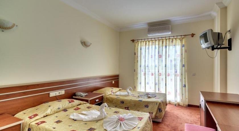 Grand Hotel Derin