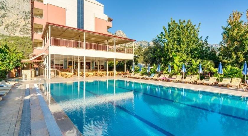 Grand Hotel Derin