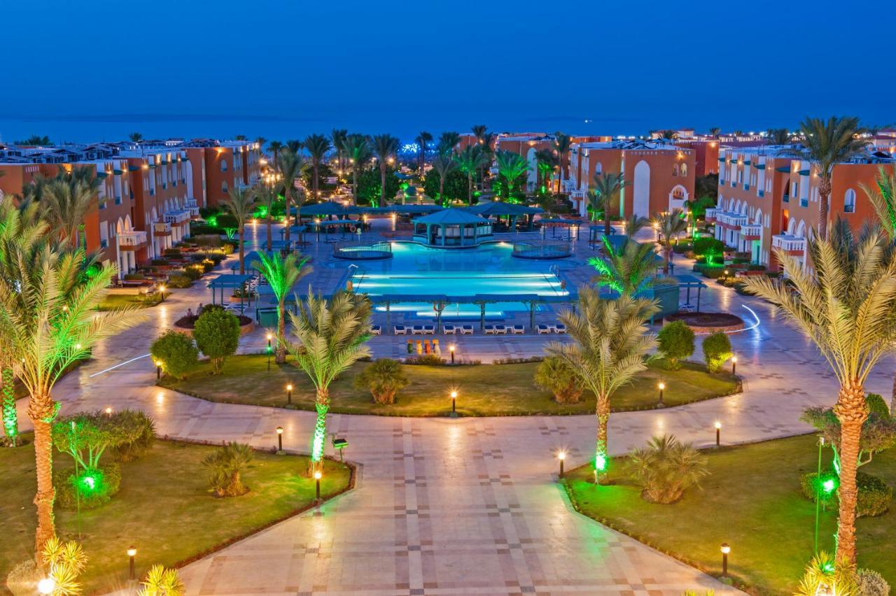 Sunrise Select Garden Beach Resort & Spa