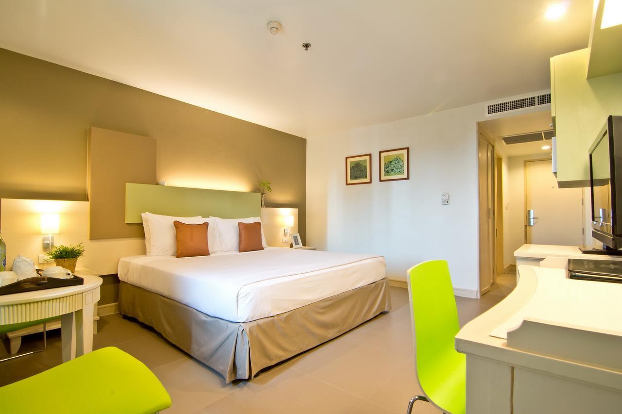 Sunshine Vista Hotel