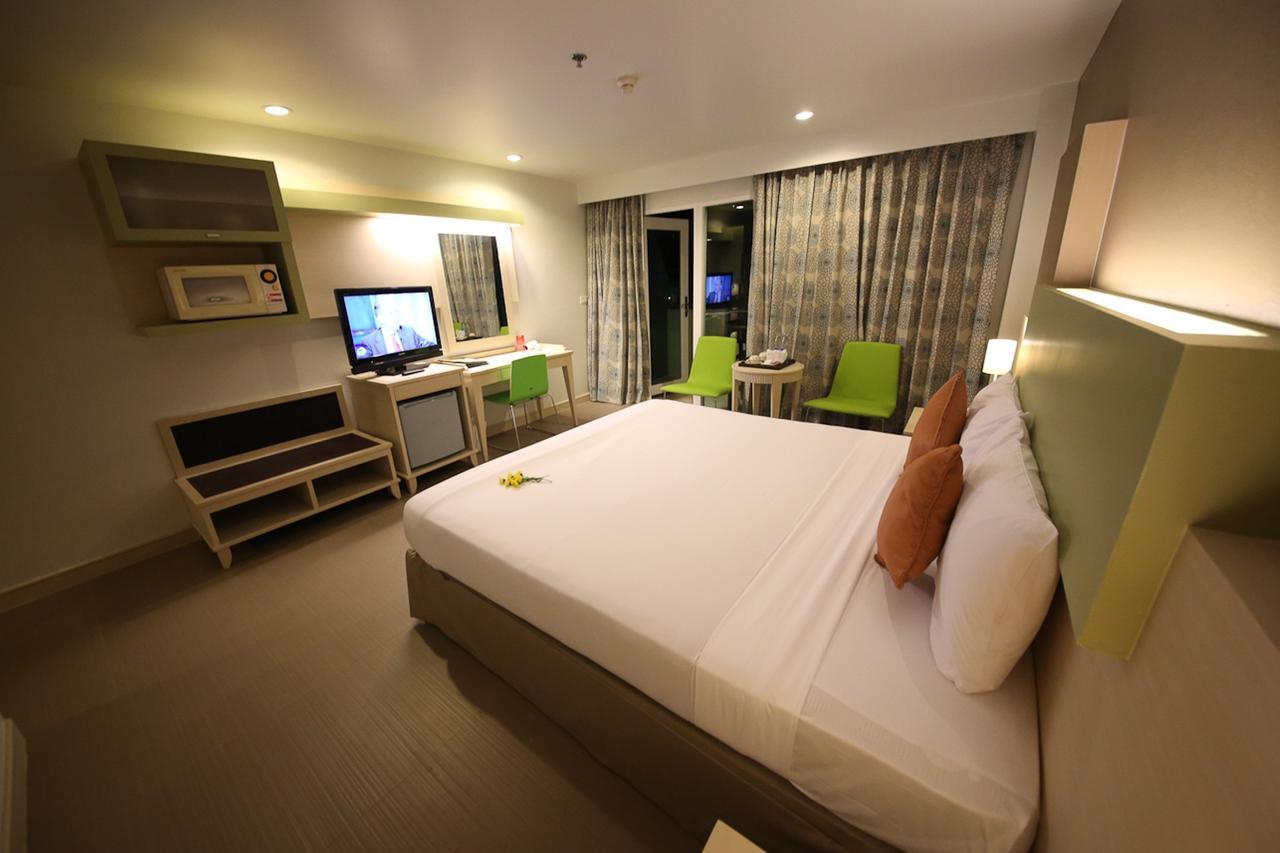 Sunshine Vista Hotel