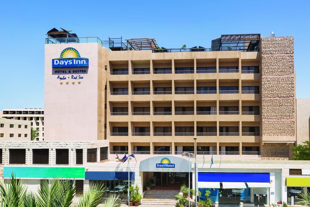 Days Inn Hotel & Suites Aqaba