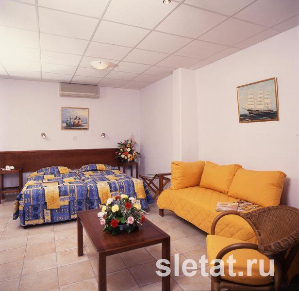 Jacaranda Hotel Apartments