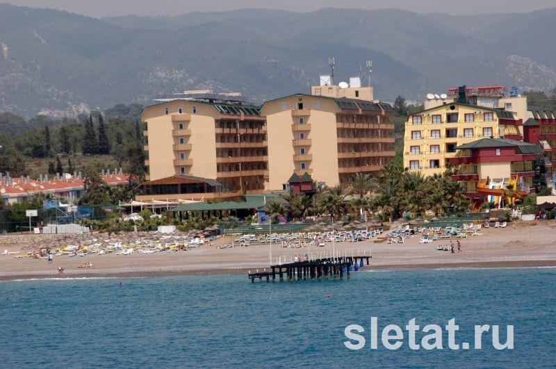 Concordia Celes Hotel